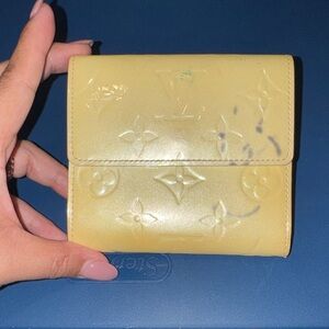 Preloved Louis Vuitton Mustard Vernis Monogram Wallet